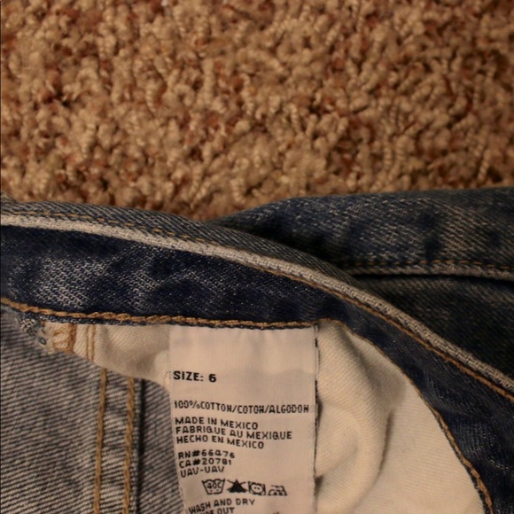 Tommy Hilfiger Vintage size 6 mid rise jeans - Picture 5 of 5